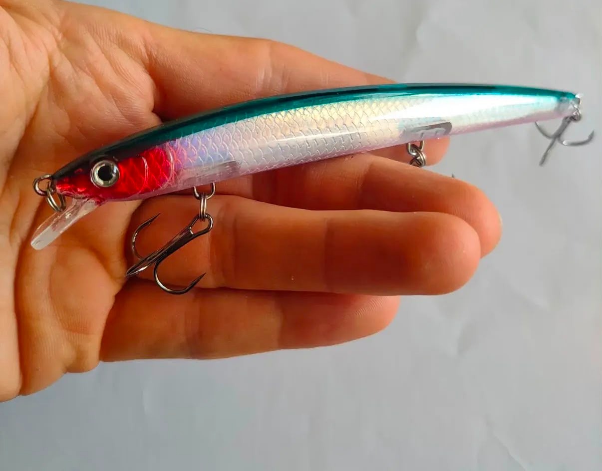 13.5cm 15.5g Slim Minnow 3 Kancalı Maket Balık Serisi (10 Renk)