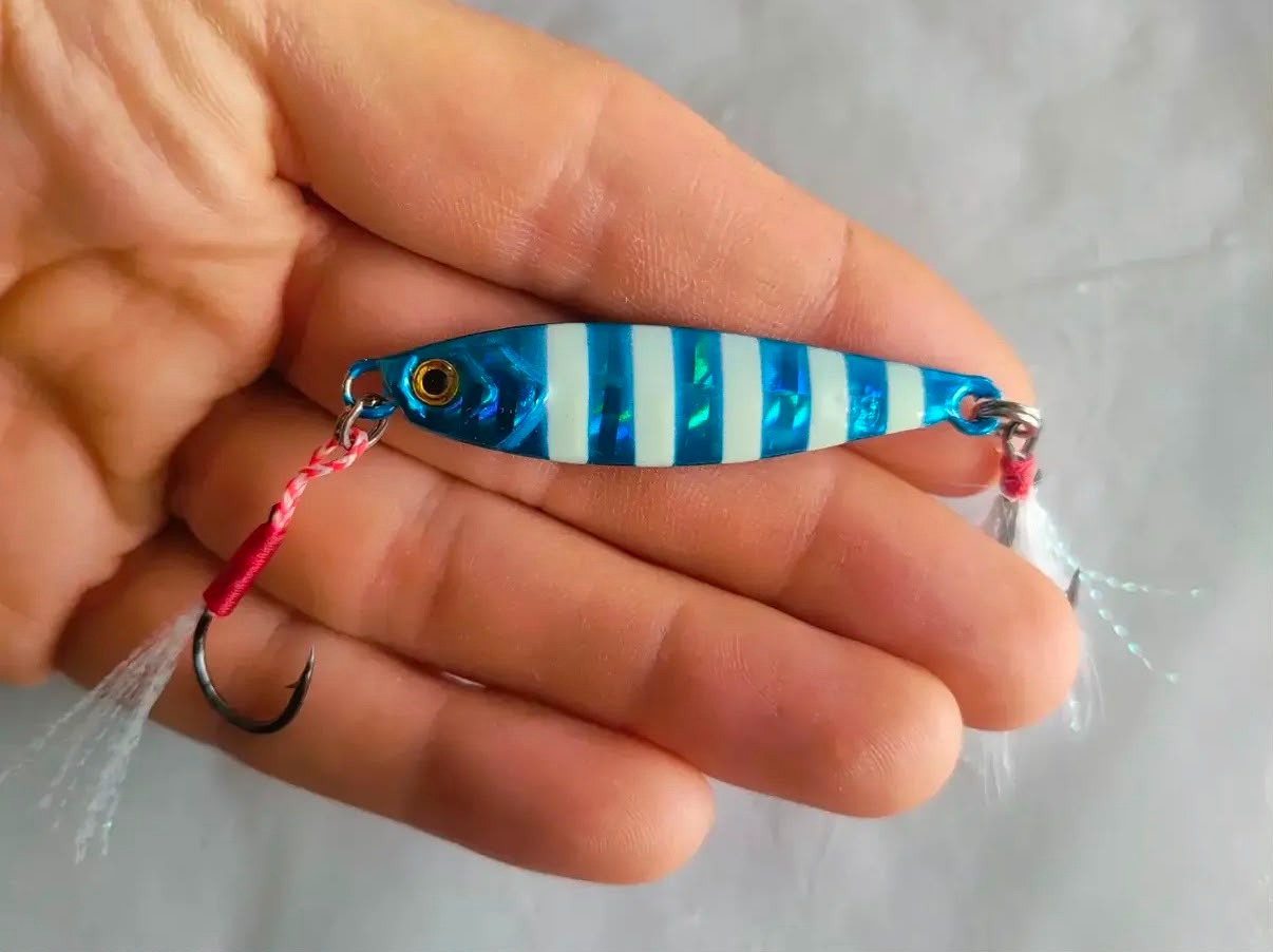 Çift Tüylü Kanca Donanımlı Zebra Glow Jig - 5 cm / 15 gr