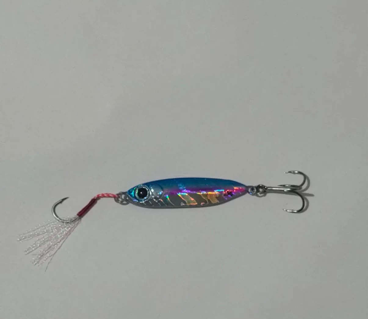 UV Boyalı & Lazer Hologramlı Kıyı Jig - 6 cm / 25 gr (Çift Kanca Donanımlı)