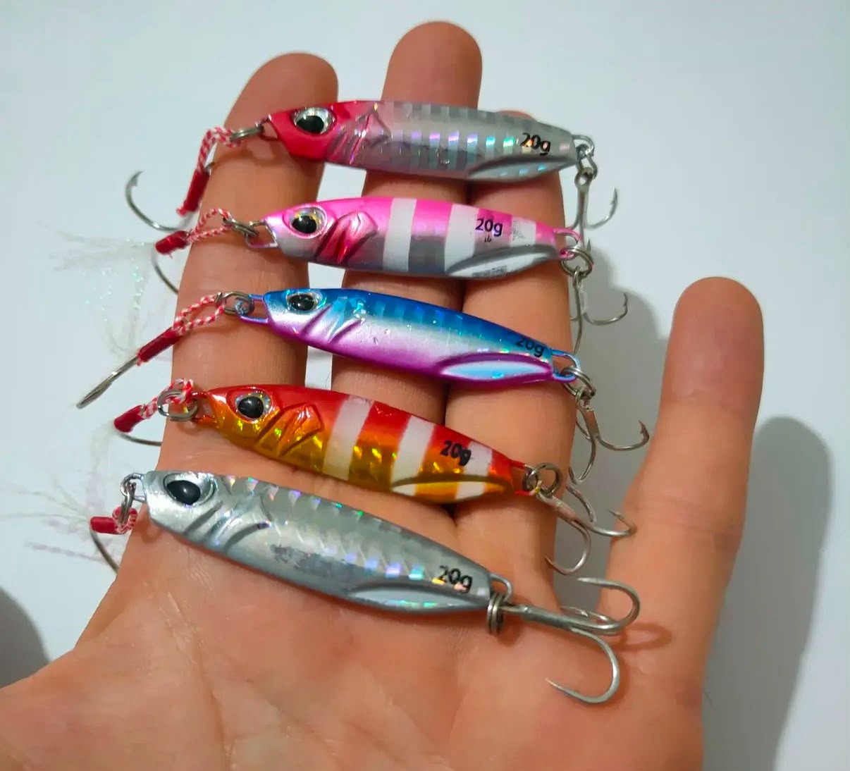 Glow Çizgi Şeritli Shore Jig - 5.5 cm / 20 gr & 30 gr (Paslanmaz Papağan İğneli)