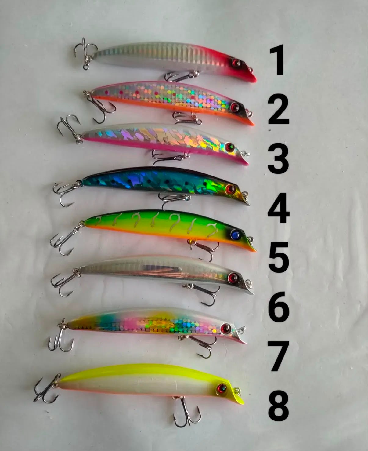 Yüzen (Floating) Premium Spin Sahtesi - 11 cm / 13 gr (8 Farklı Renk)