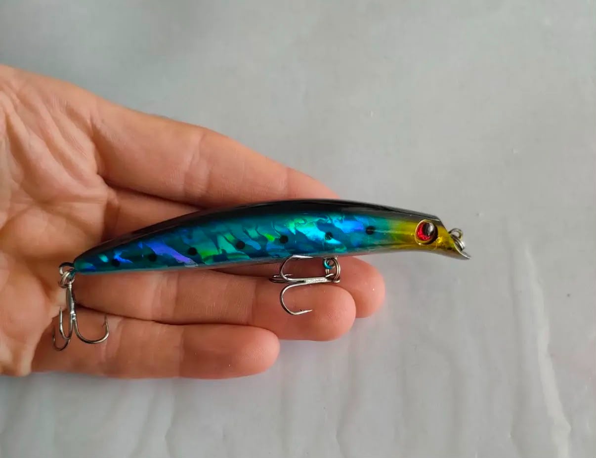 Yüzen (Floating) Premium Spin Sahtesi - 11 cm / 13 gr (8 Farklı Renk)