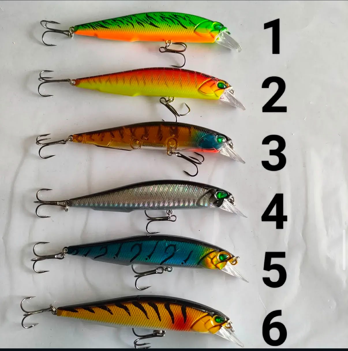 : Yüzen (Floating) Bilyalı Spin Sahtesi - 11 cm / 13 gr (8 Farklı Renk)