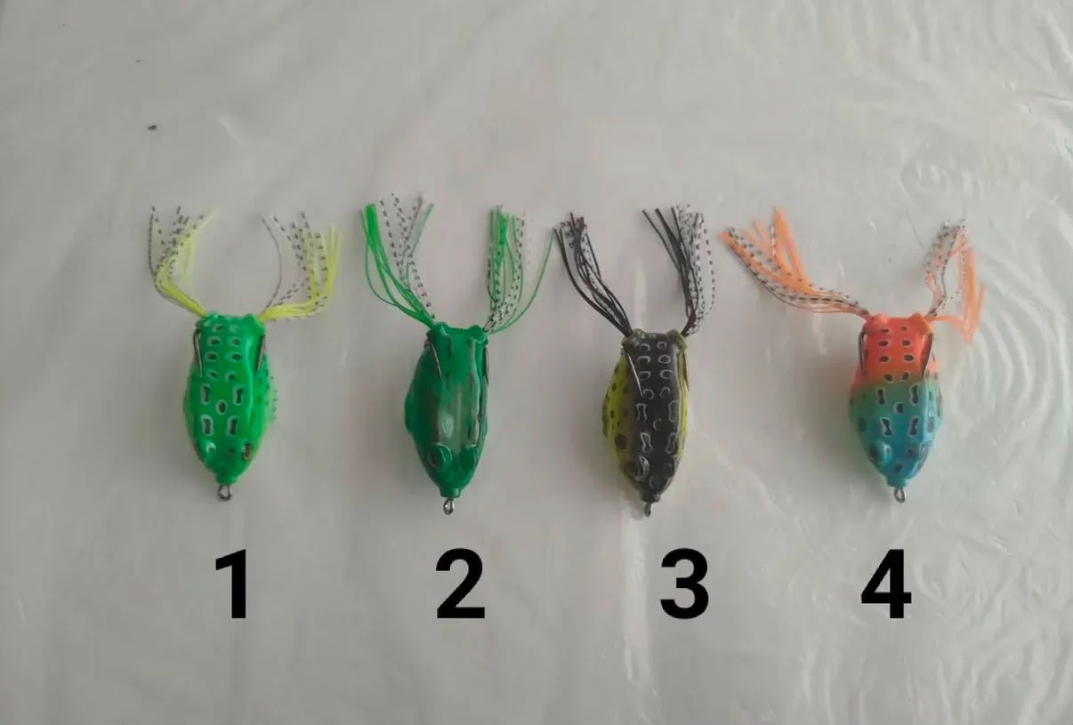 Otluk ve Sazlık Uyumlu Silikon Kurbağa - 6 cm / 9.5 gr (Ot Takılmaz Çift Kancalı)