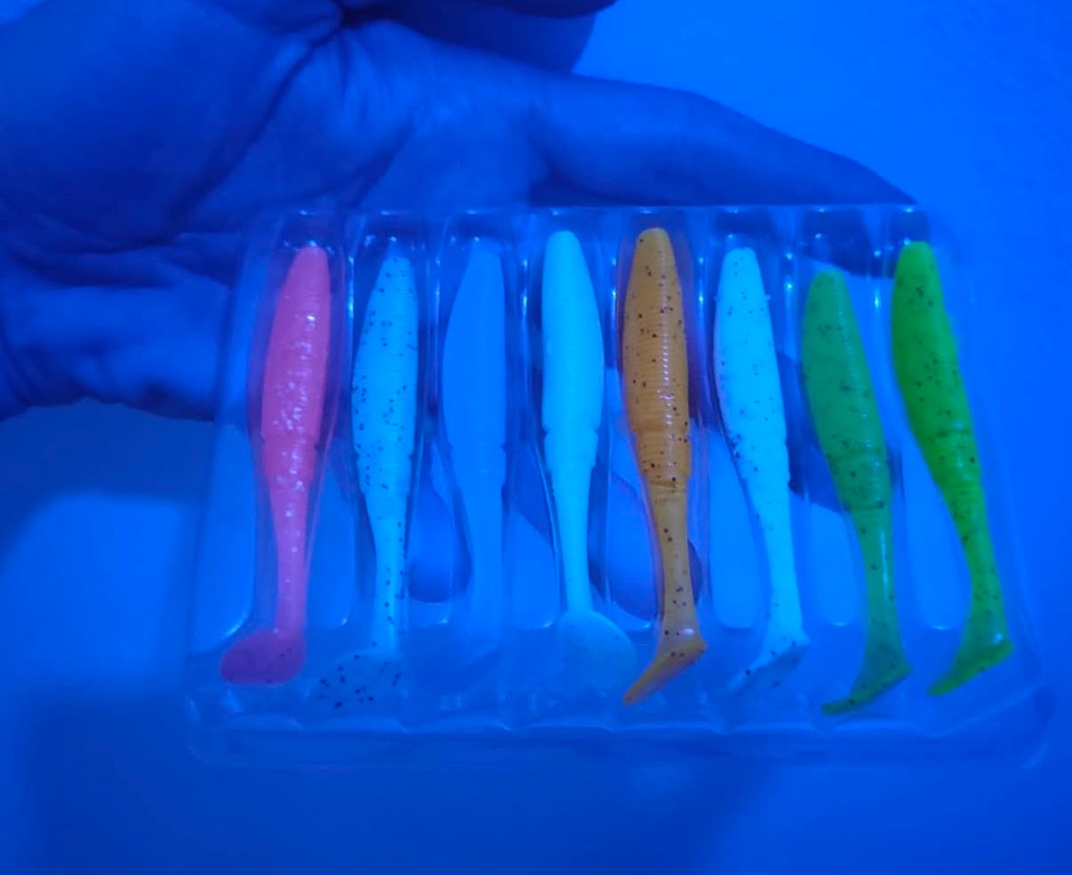 Hem UV Hem Glowlu Palet Kuyruk LRF Silikon Seti - 7.5 cm / 3 gr (8'li Paket)